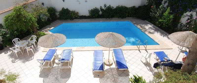 Akdeniz Apart Hotel Kusadası Kültér fotó
