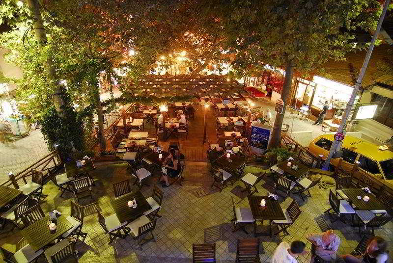 Akdeniz Apart Hotel Kusadası Kültér fotó